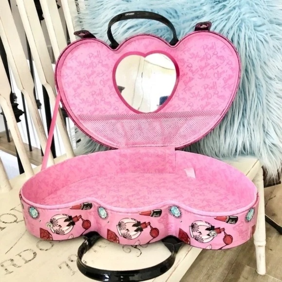 Barbie, Carrying Case, w/Mirror, Makeup Case, Overnight Bag, RARE Nice Condition - Picture 8 of 14